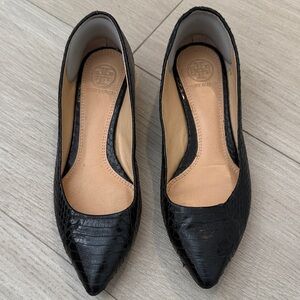 Tory Burch Black Textured Flats
